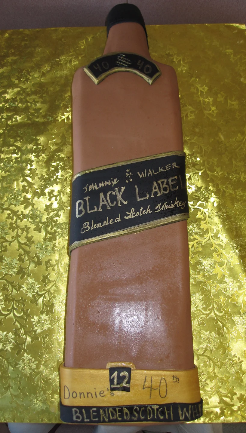 BottleJohnnieWalkerBlack.jpg