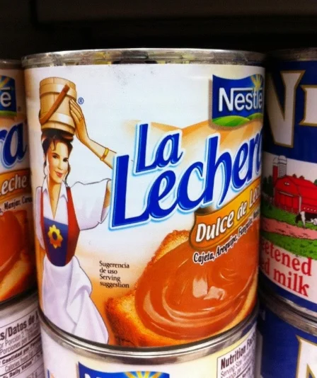 La Lechera (Women of the Supermarket - Photo by: Morgan Jesse Lappin)