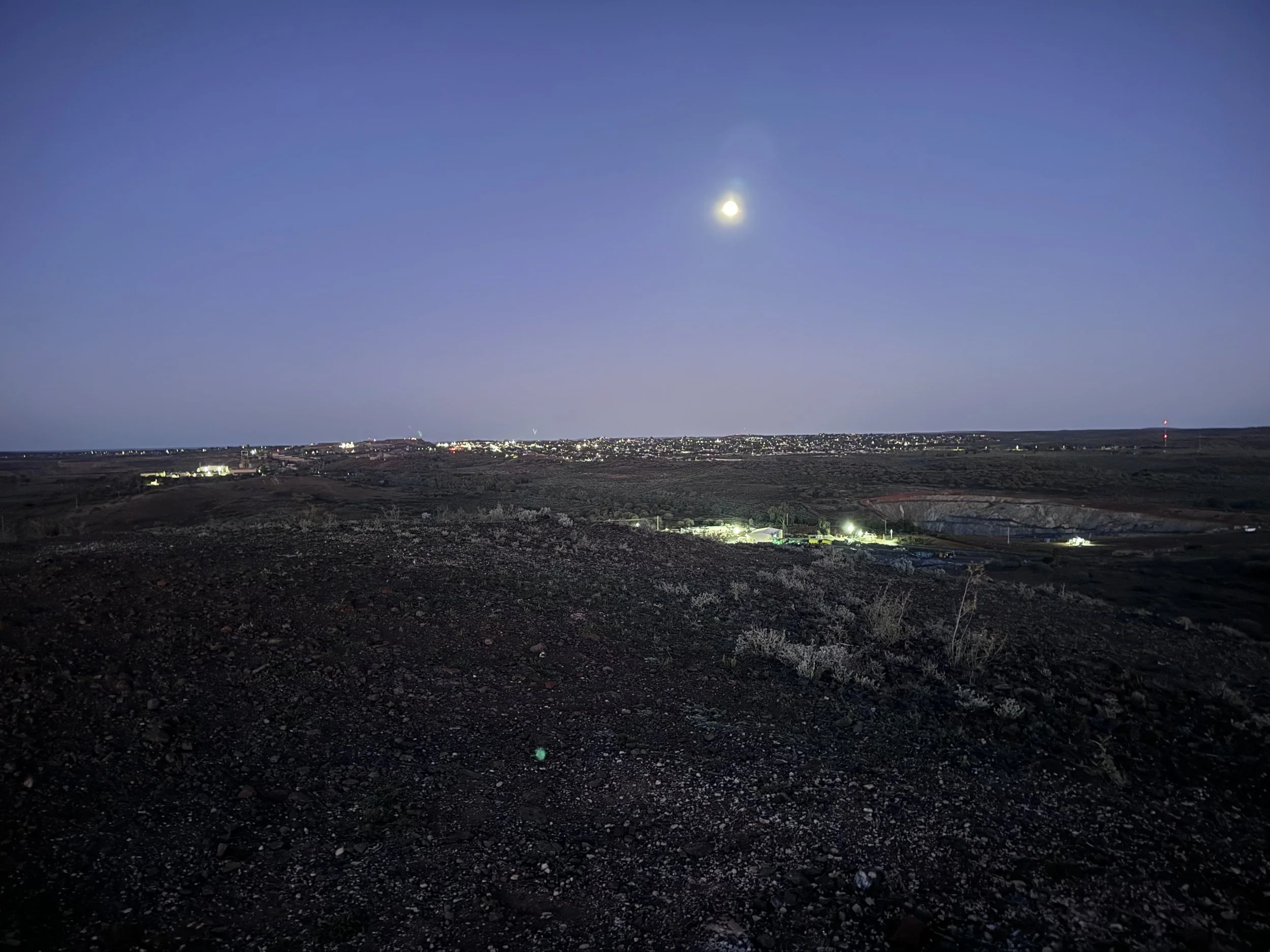 Dawn-Morning filming-Broken Hill Charlotte Haywood.jpg