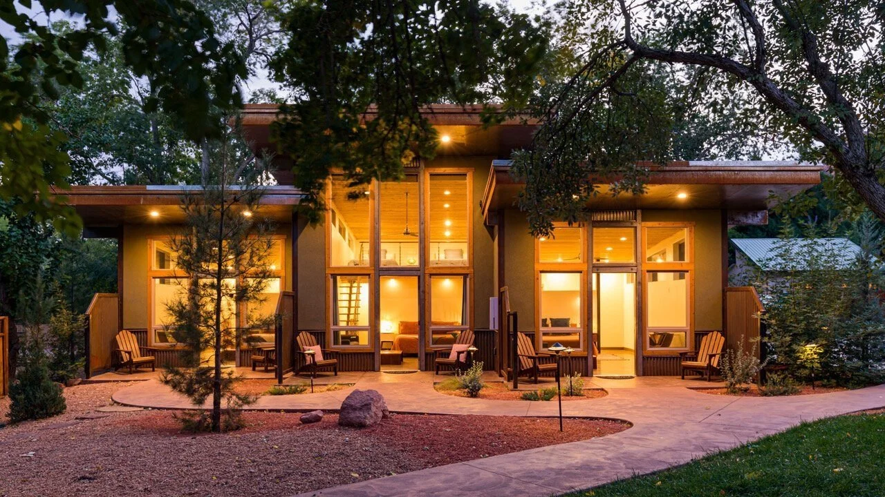 suites outside.jpg