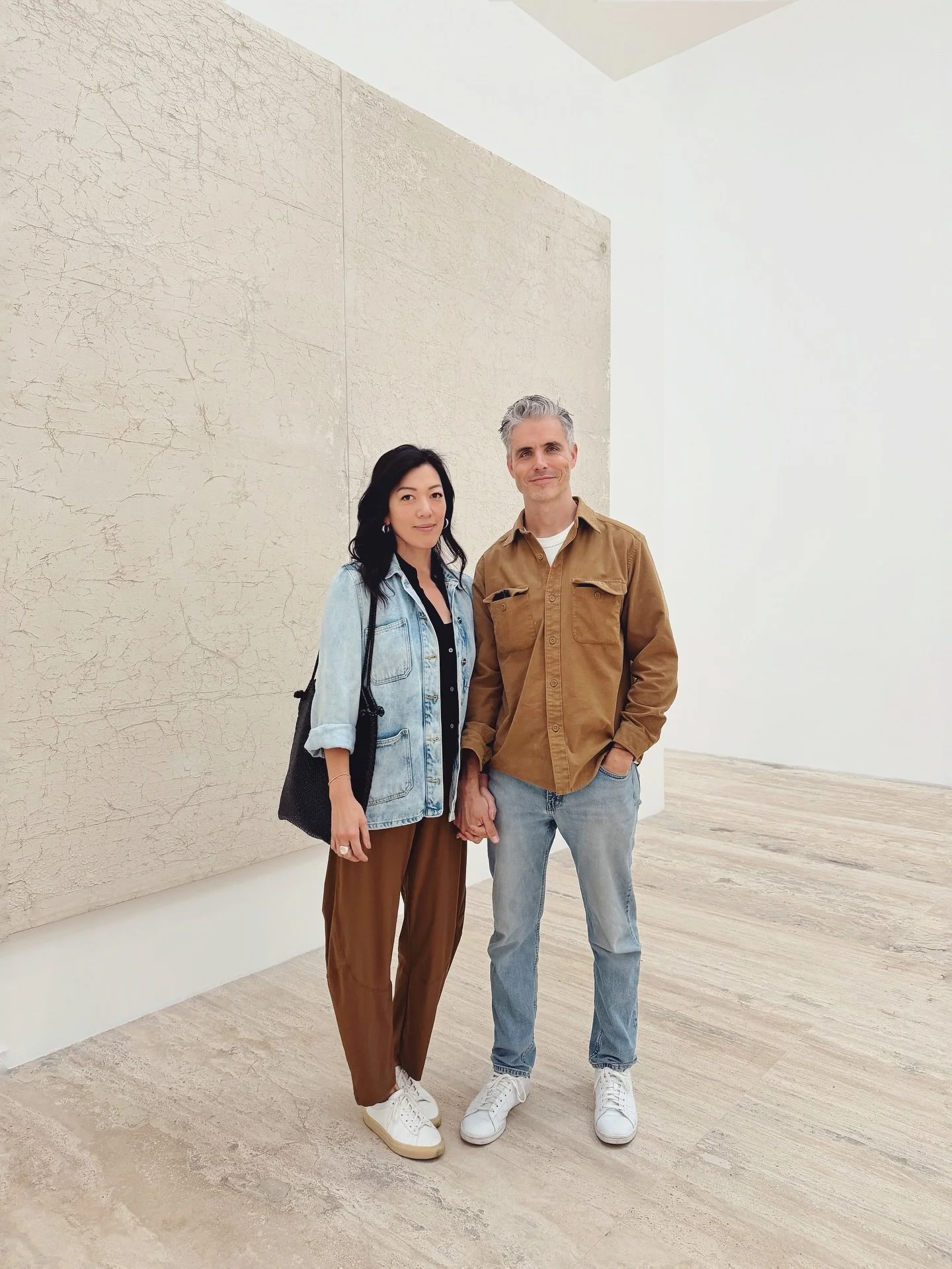 CDMX, part two, did not disappoint.

The past week bumped this vibrant metropolis into my top 3 favorite cities. It has all the things I love in abundance: a thriving local art scene, interesting architecture, beautiful parks, culinary excellence &am