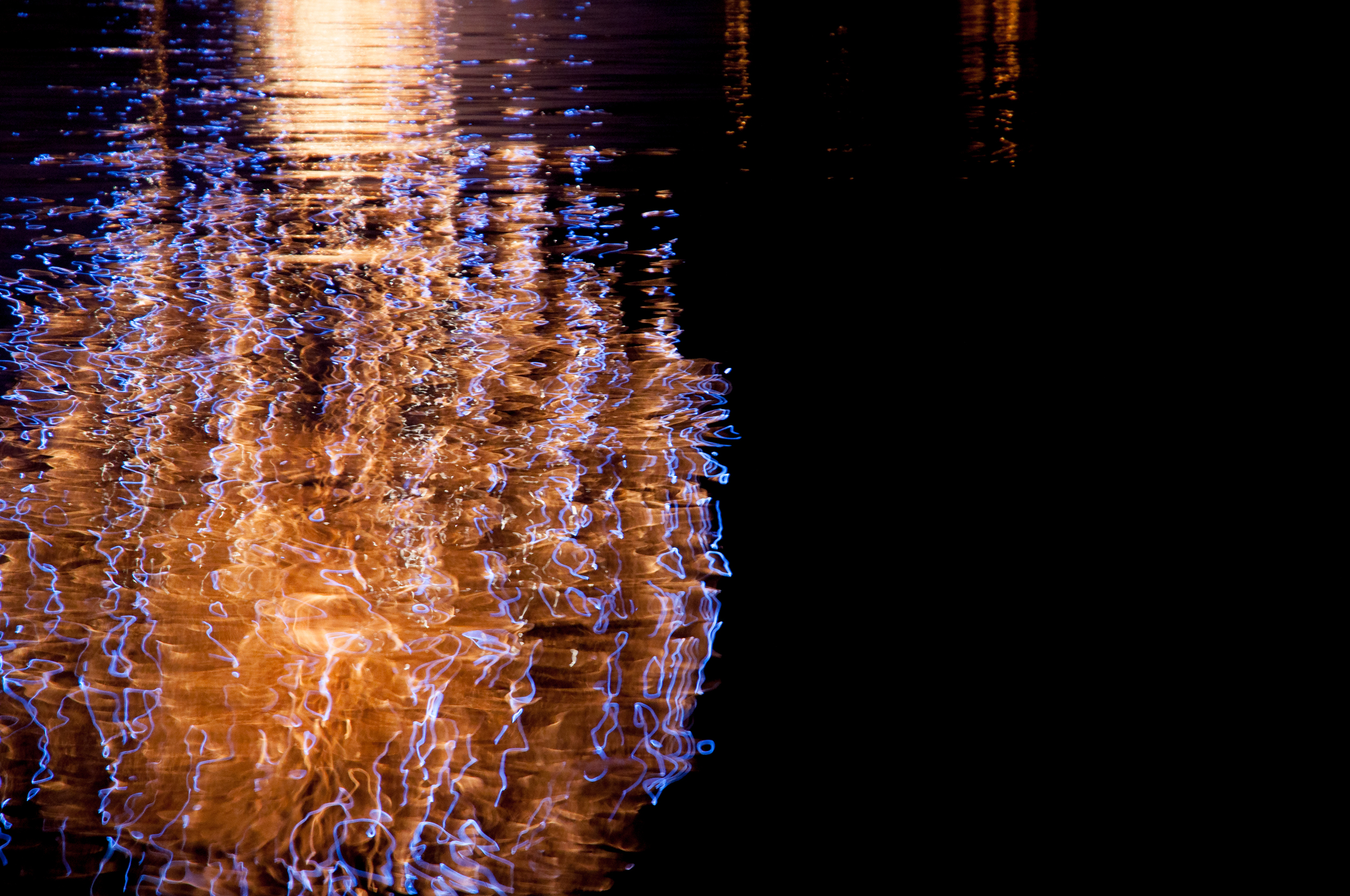 ReflectionsFireworks_1147.jpg