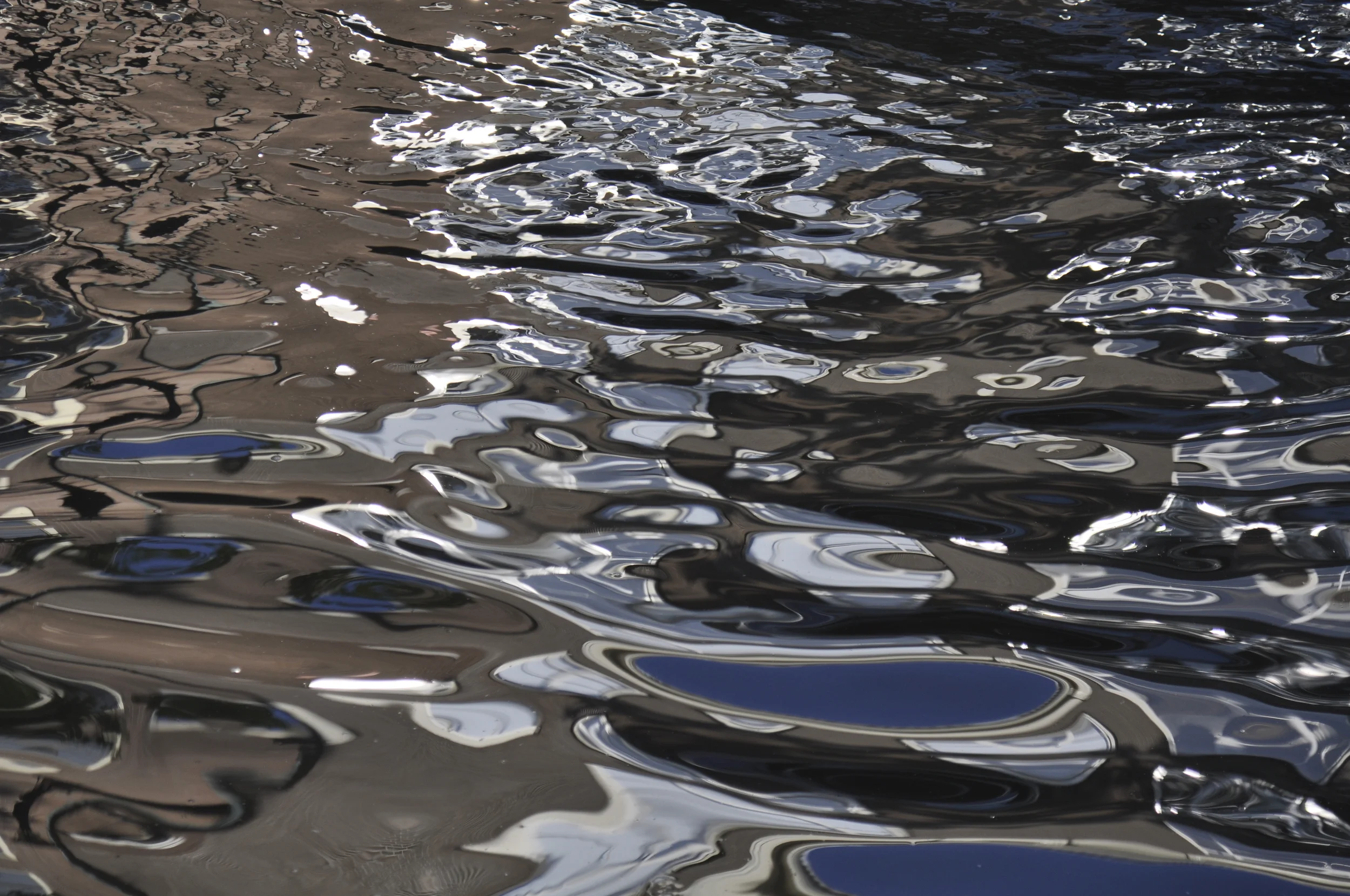 Beholder Images_Reflections of Amsterdam_7042.JPG