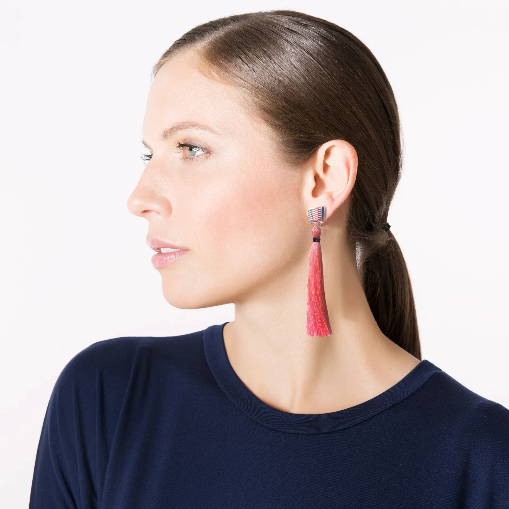 Model_TASSEL_ER_NEON.jpg