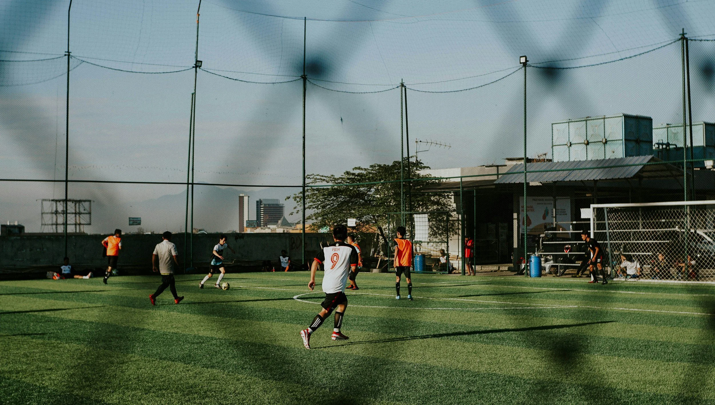 Play Soccer and Study abroad in Portugal or Switzerland 2024/2025