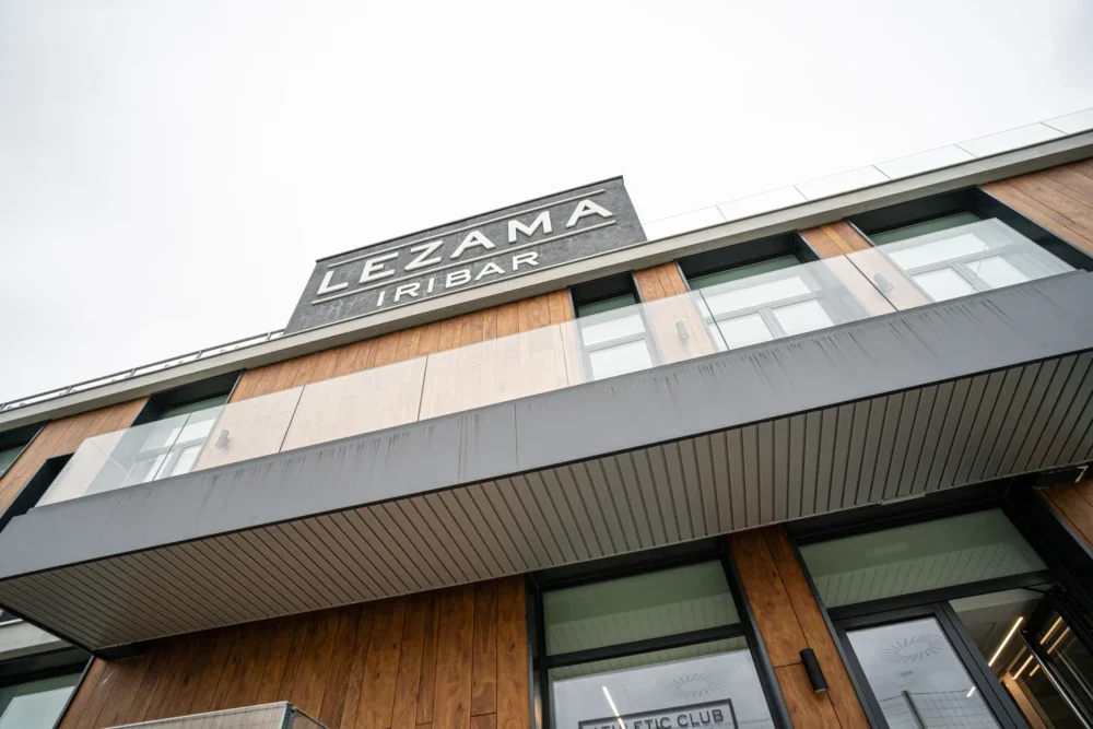 Soccer club in Spaion.webp