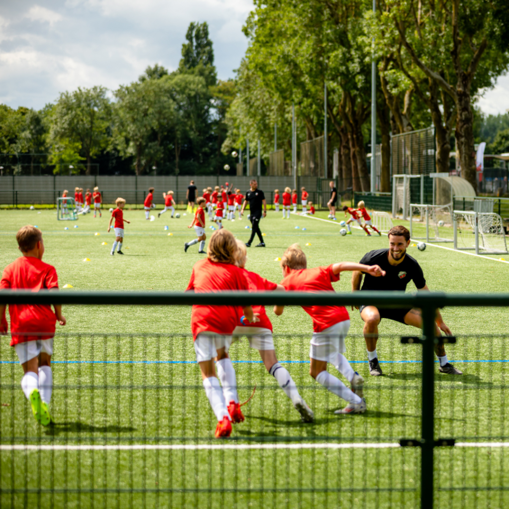 summer soccer camps in Amsterdam.png