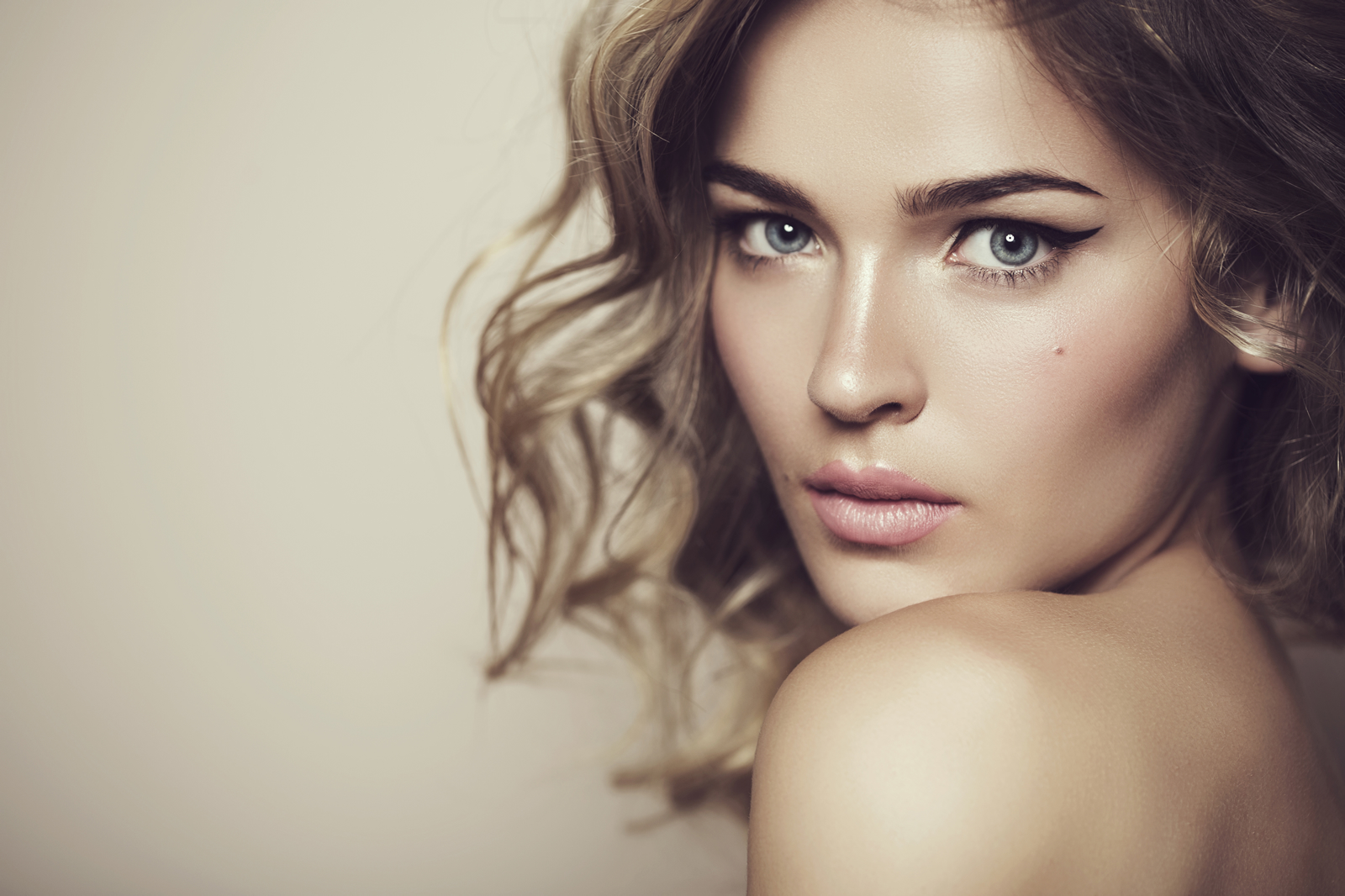 Luxe Professional Hair Makeup Luxe Professional Hair Makeup
