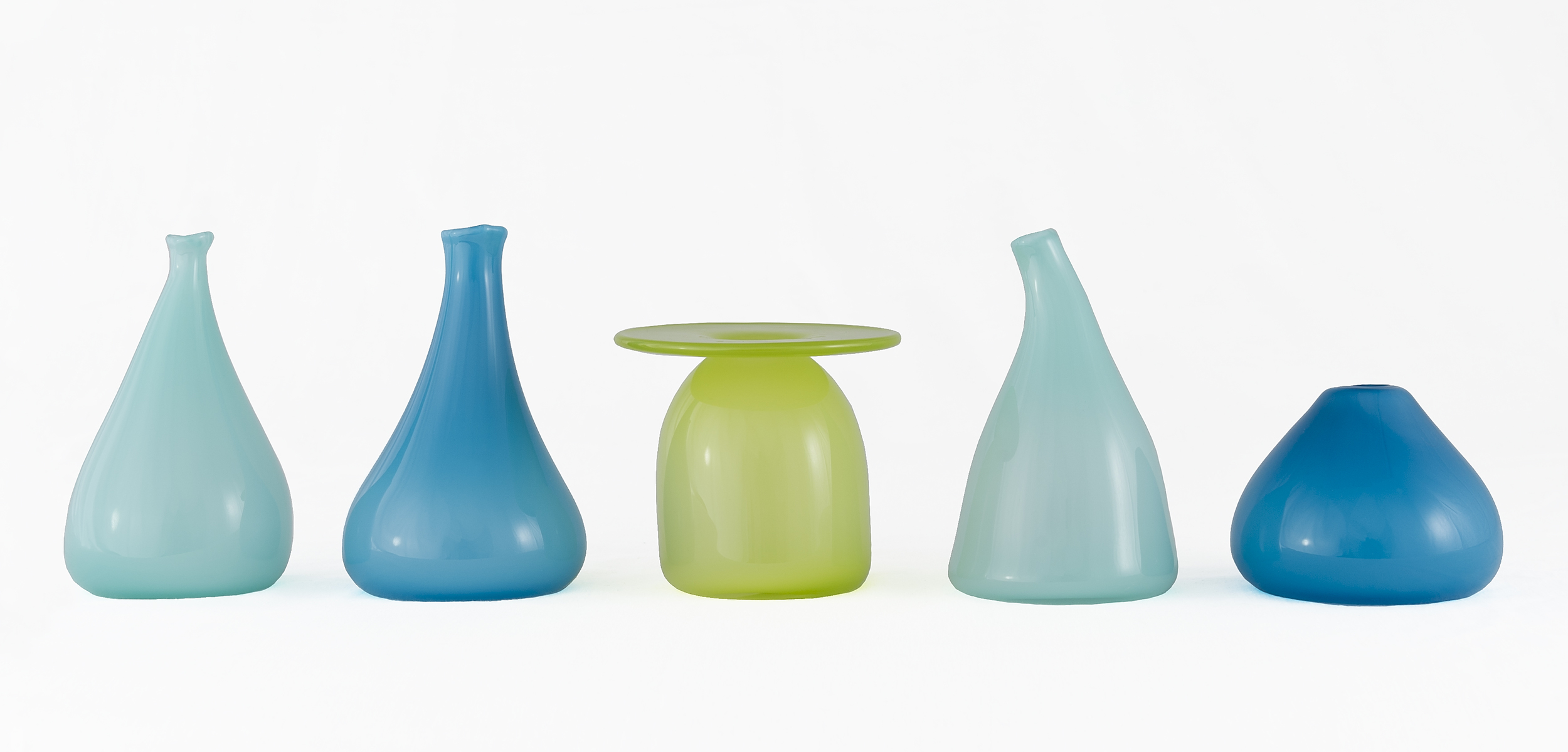 bud_vases_2015_Jennifer_Bennett_lalucioleblownglass_photo_Carol_Ann_McColgan.jpg