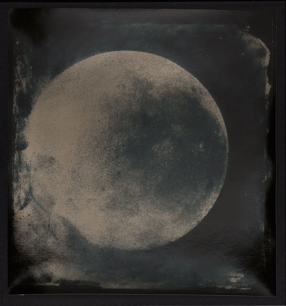 Lisa Oppenheim, uit de 'Lunagraph' serie 
