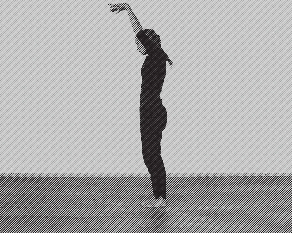Houd je handen boven je hoofd. / Hold your hands above your head.
