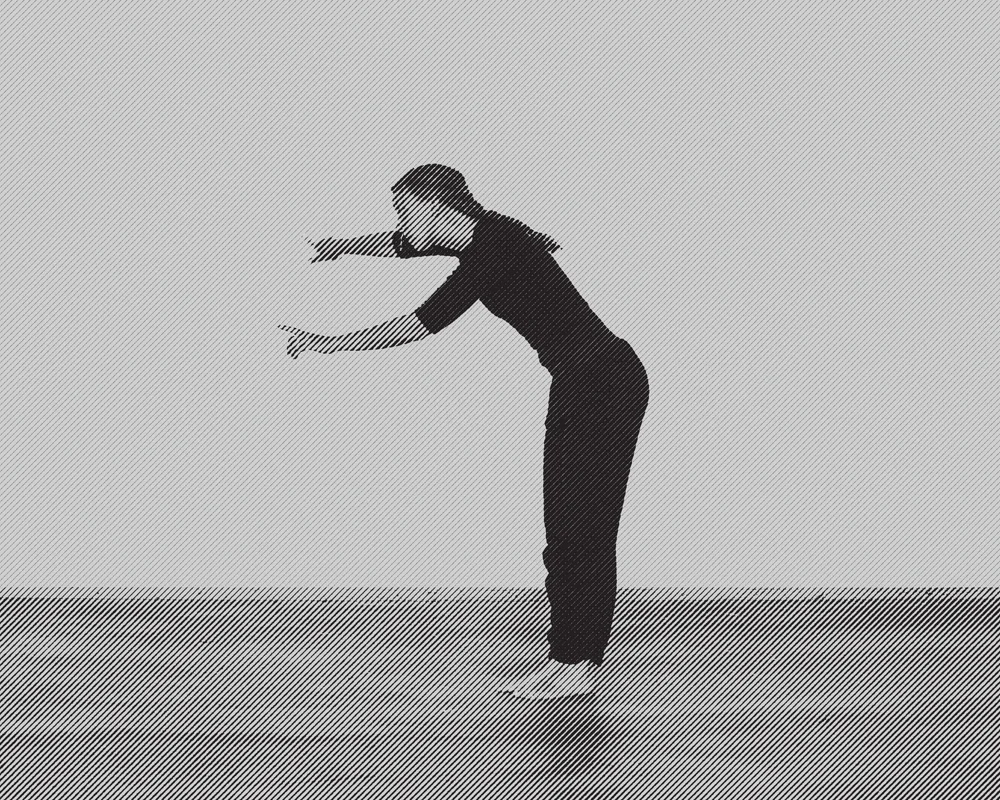 Maak handgebaren. / Use handgestures.