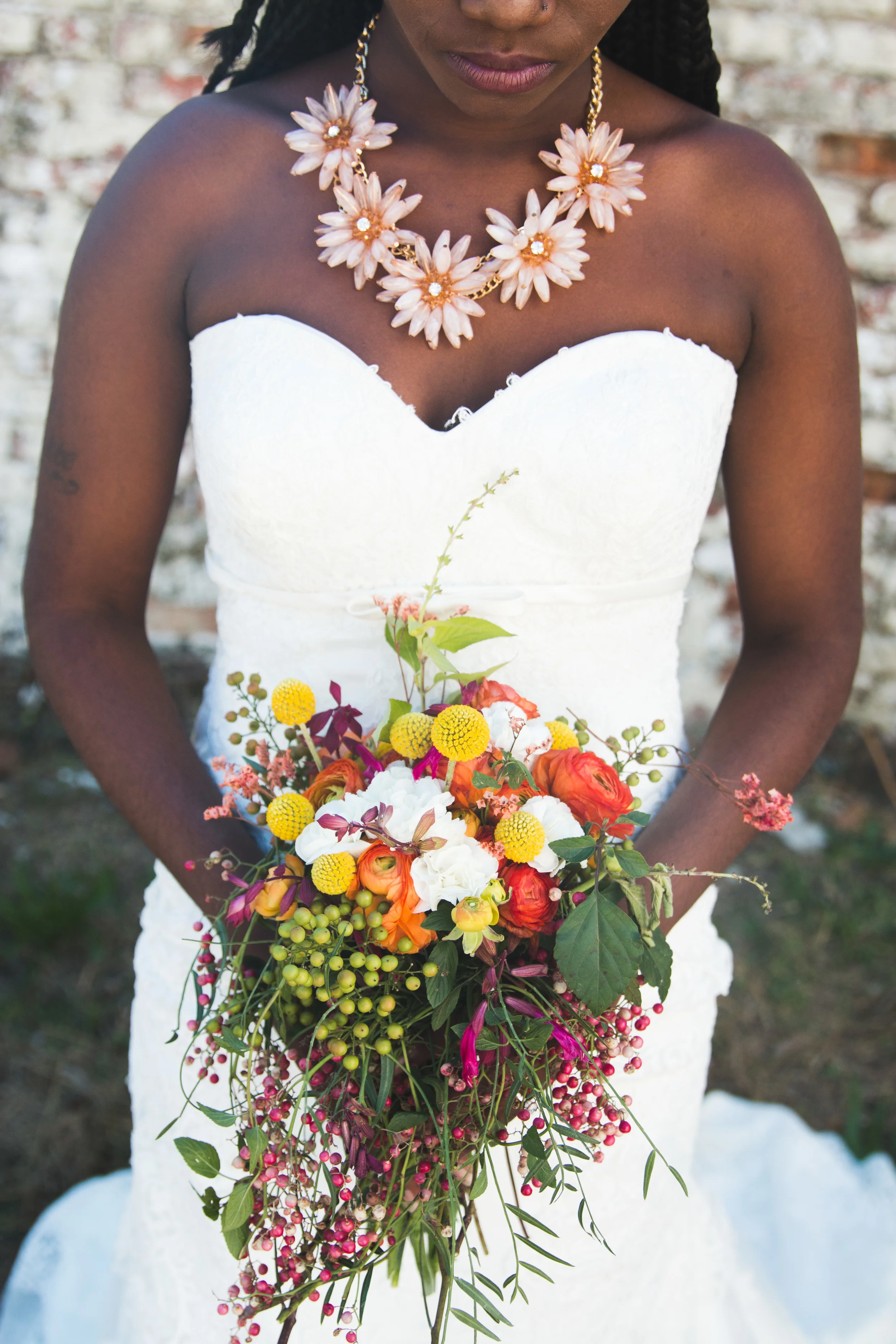 Adding some sprigs of chocolate mint leaves from the backyard was a GOOD decision. The brides gets to smell it all day! Flowers styled by Laurel Avenue.