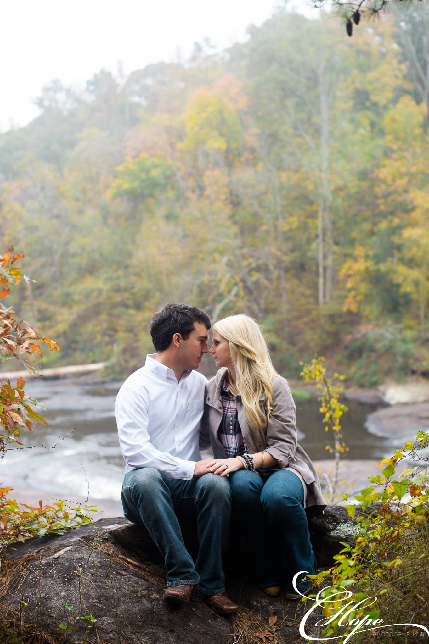 Phil and Jes' cozy engagment session in Georgia by C Hope Photography