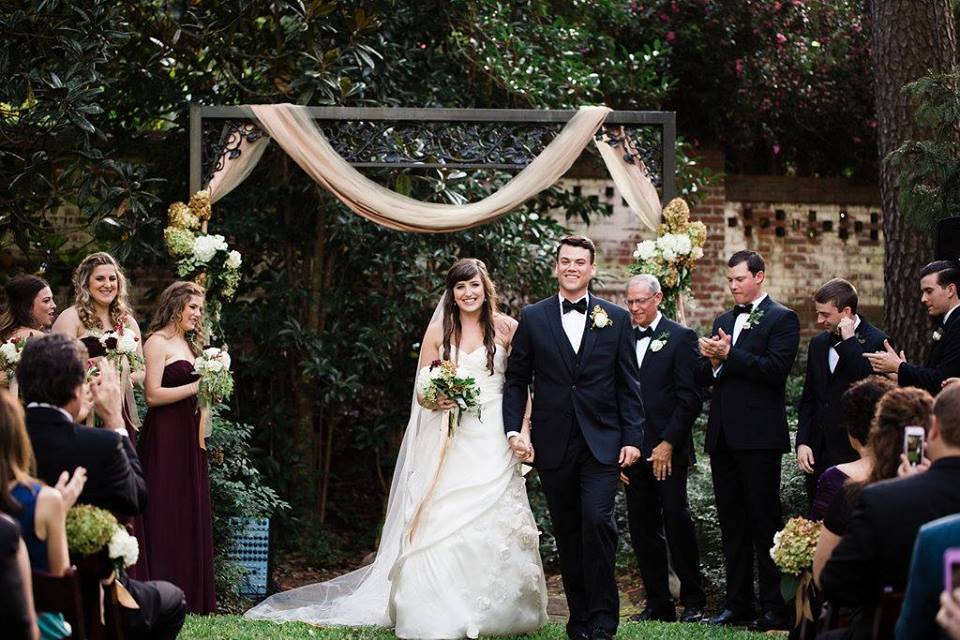 #nashville #nashvilleweddings #maconweddings #maconweddingplanner #maconweddingcoordinator #nashvilleweddingplanner #nashvilleweddingcoordinator