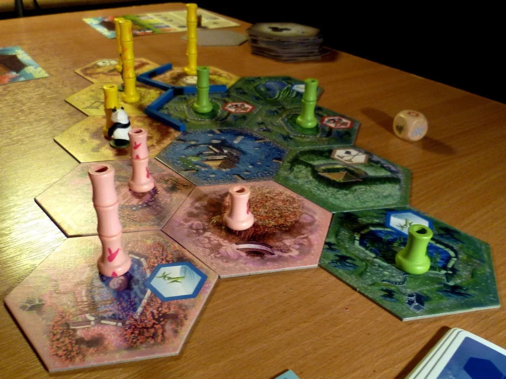 The board begins to open up in Takenoko