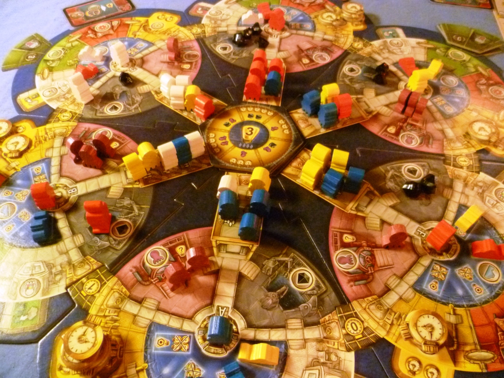 Overview of the main playboard