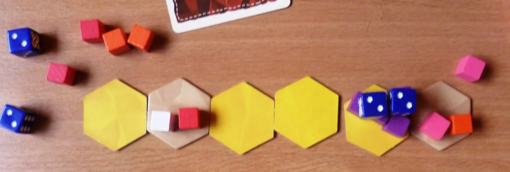 A players hive with 2 bees making honey with purple pollen