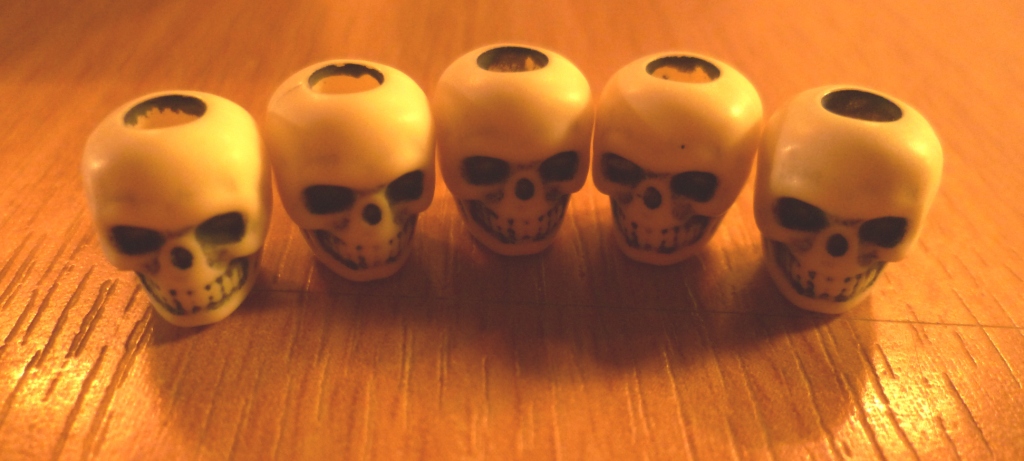 Skulls as victory point chits for Zombie Dice