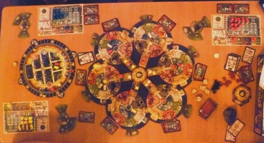 The Aquasphere in the middle with 3 player programming boards and central control board (left)