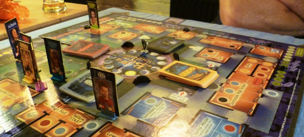 Buffy the Vampire Slayer, Spike is attacking Willow but Oz is on his way.