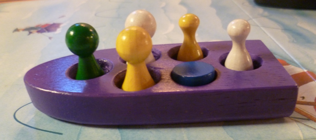 The lead boat, in a vote for ejection to make way for a leak Green has 2 votes, whilst yellow and White both have 3 votes each