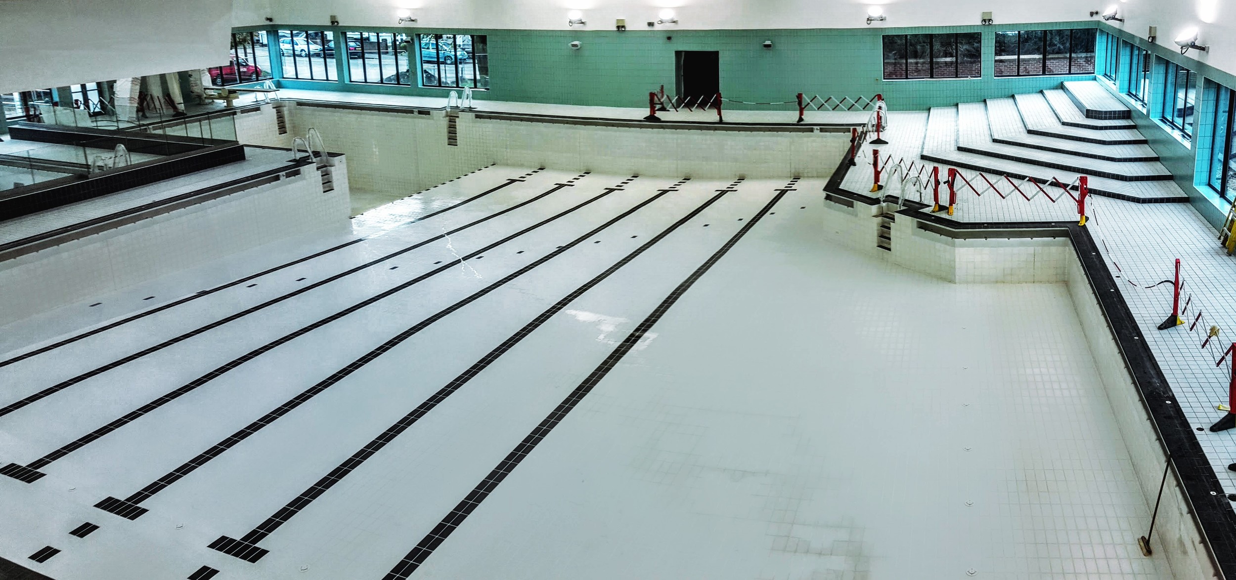 Swimming pool in Kent - ready for a Poolview Safer Swimming System