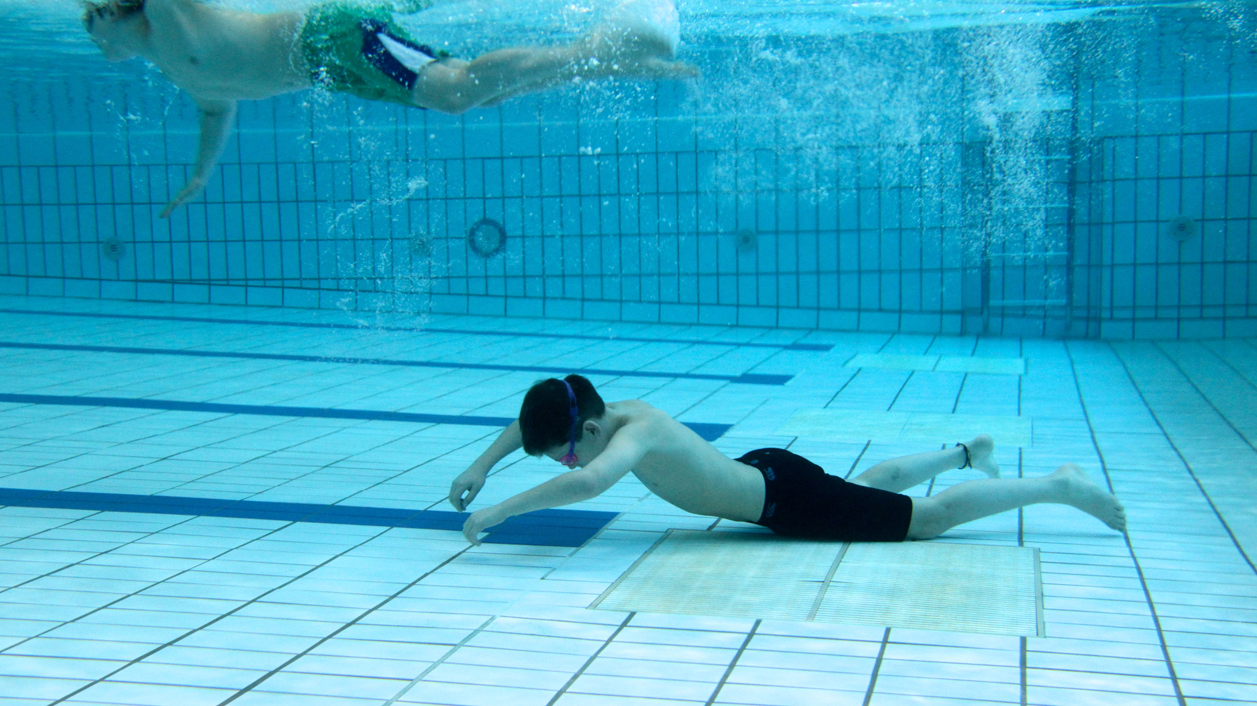 Drowning in holiday pools is unfortunately all to common!