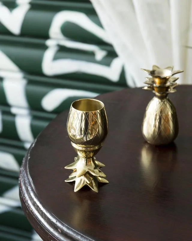 WP_VM_Host_Pineapple_Shot_Glasses_Gold_Editorial_4x5_Web_01_42f4c86f-af84-4623-aff9-b383026ca6d7_640x800_crop_center.jpg