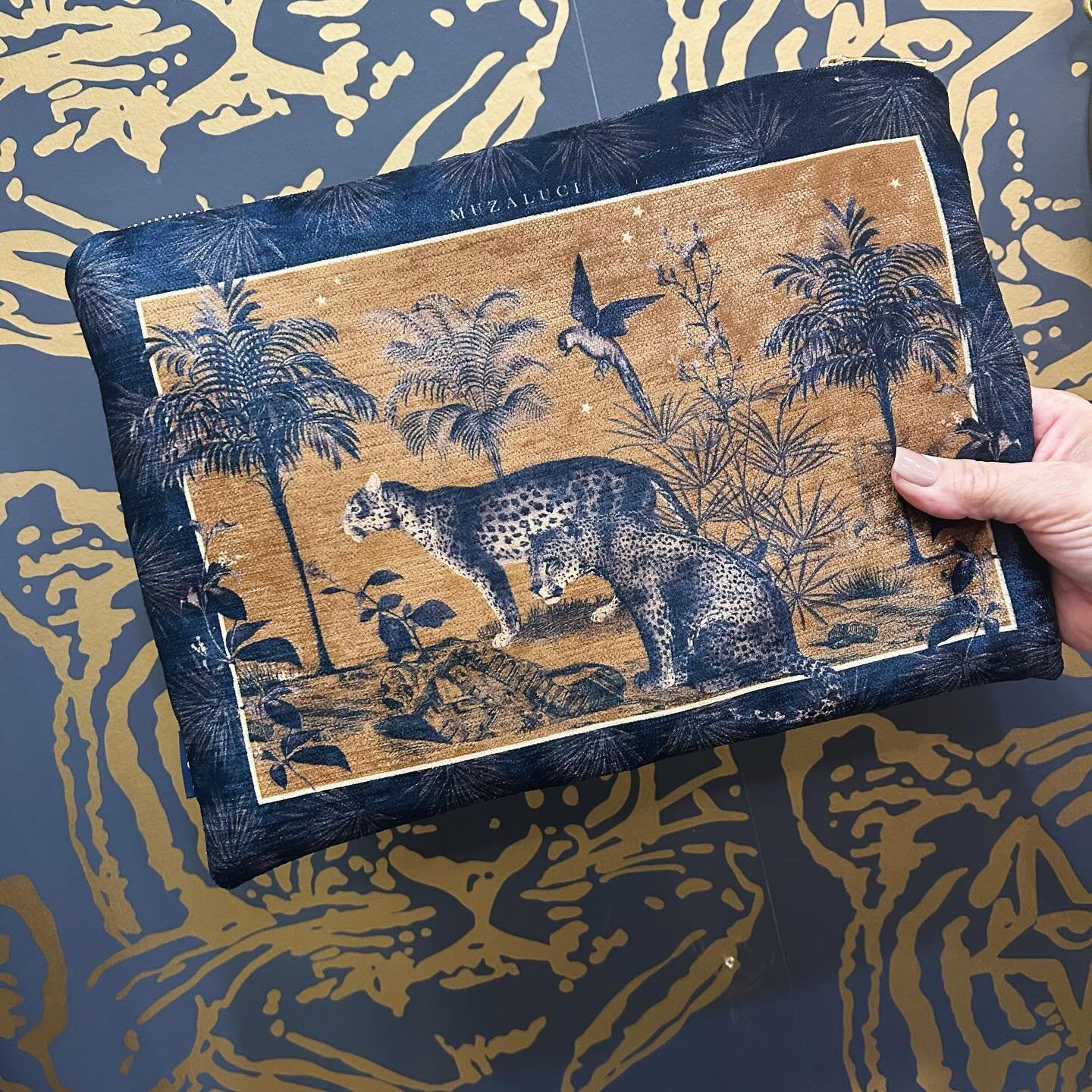 Velvet handbags . . . So fabulous!