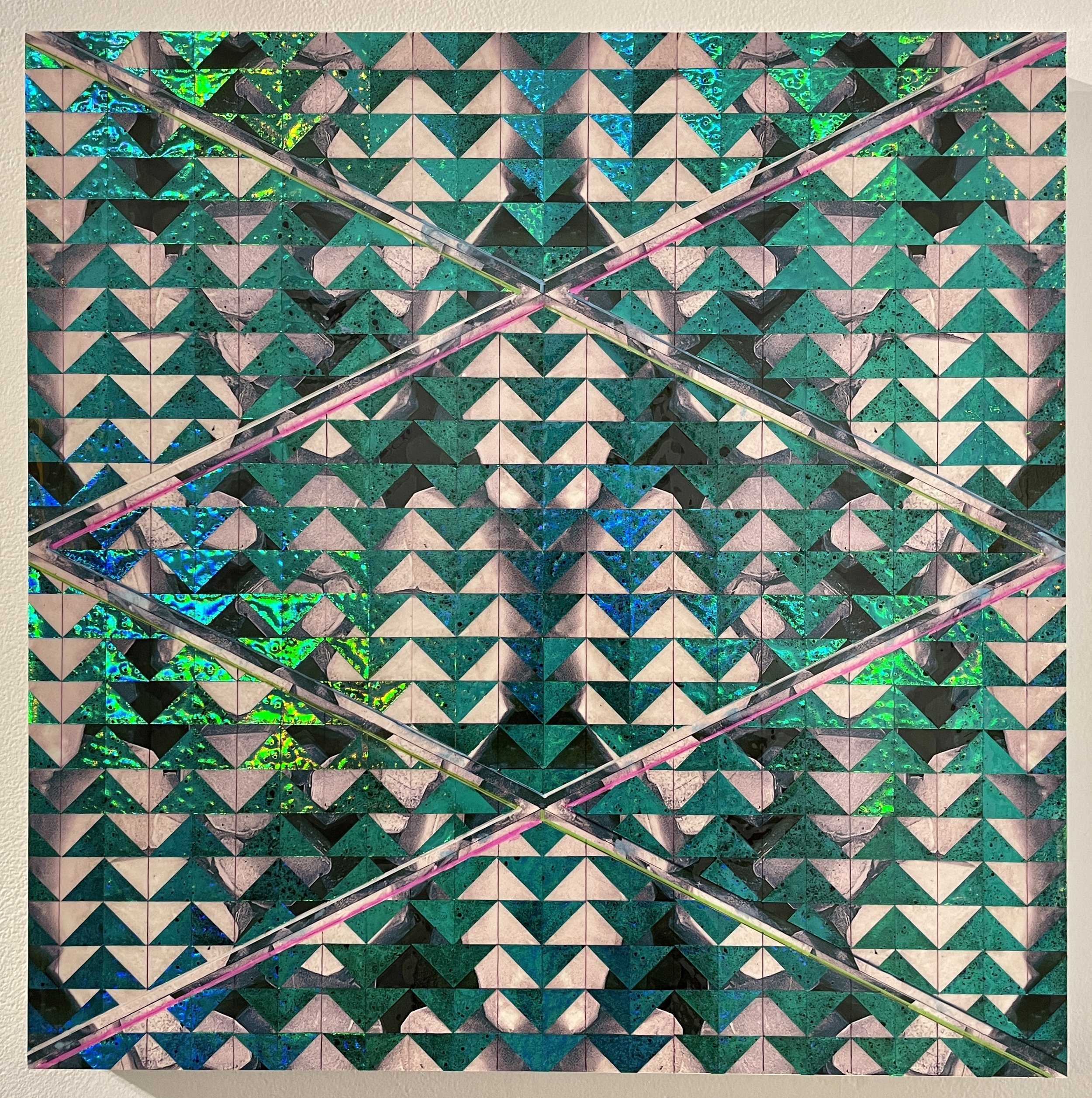 Tesseract_04