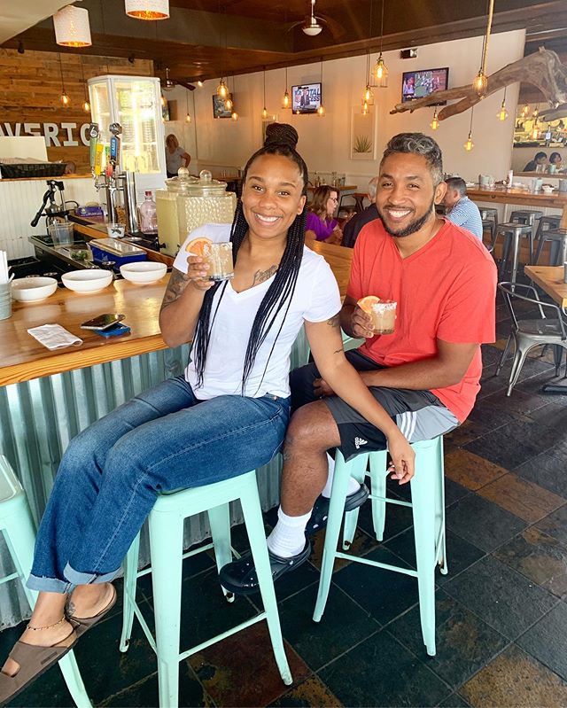 This is Akia and Mike&rsquo;s 3rd time celebrating #NationalTequilaDay at Mavericks 🎉🍹 We 💛 you guys as much as you 💛 Palomas! 
#otpeats #otpguide #johnscreek