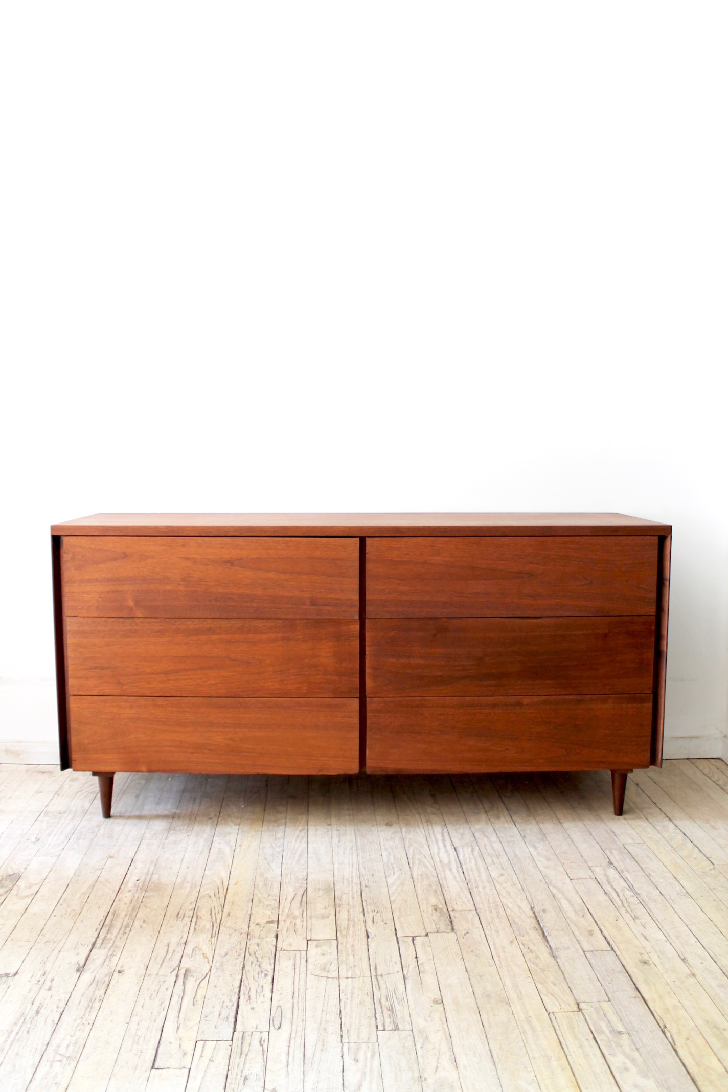 Walnut 6 Drawer Dresser By John Stuart Sold Cabin Modern Ny