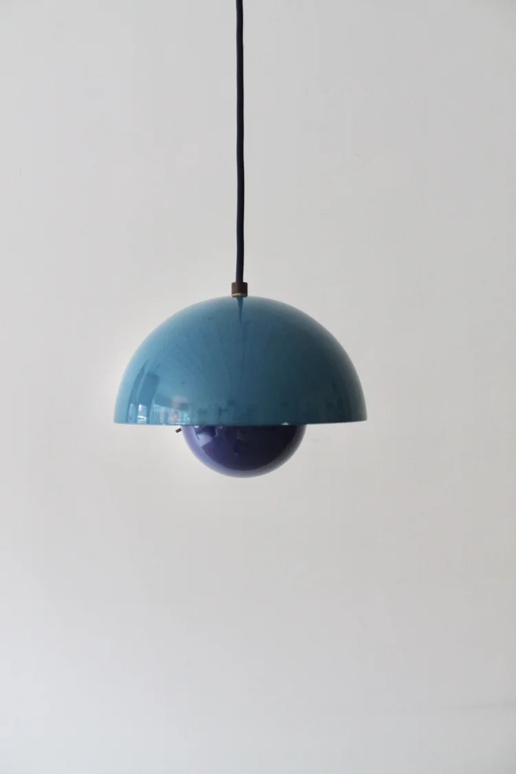 どーあん　FlowerPot ルイスポールセン　ブルー　ペンダントライト vintage blue Louis poulsen flower pot lamp — CABIN MODERN NY