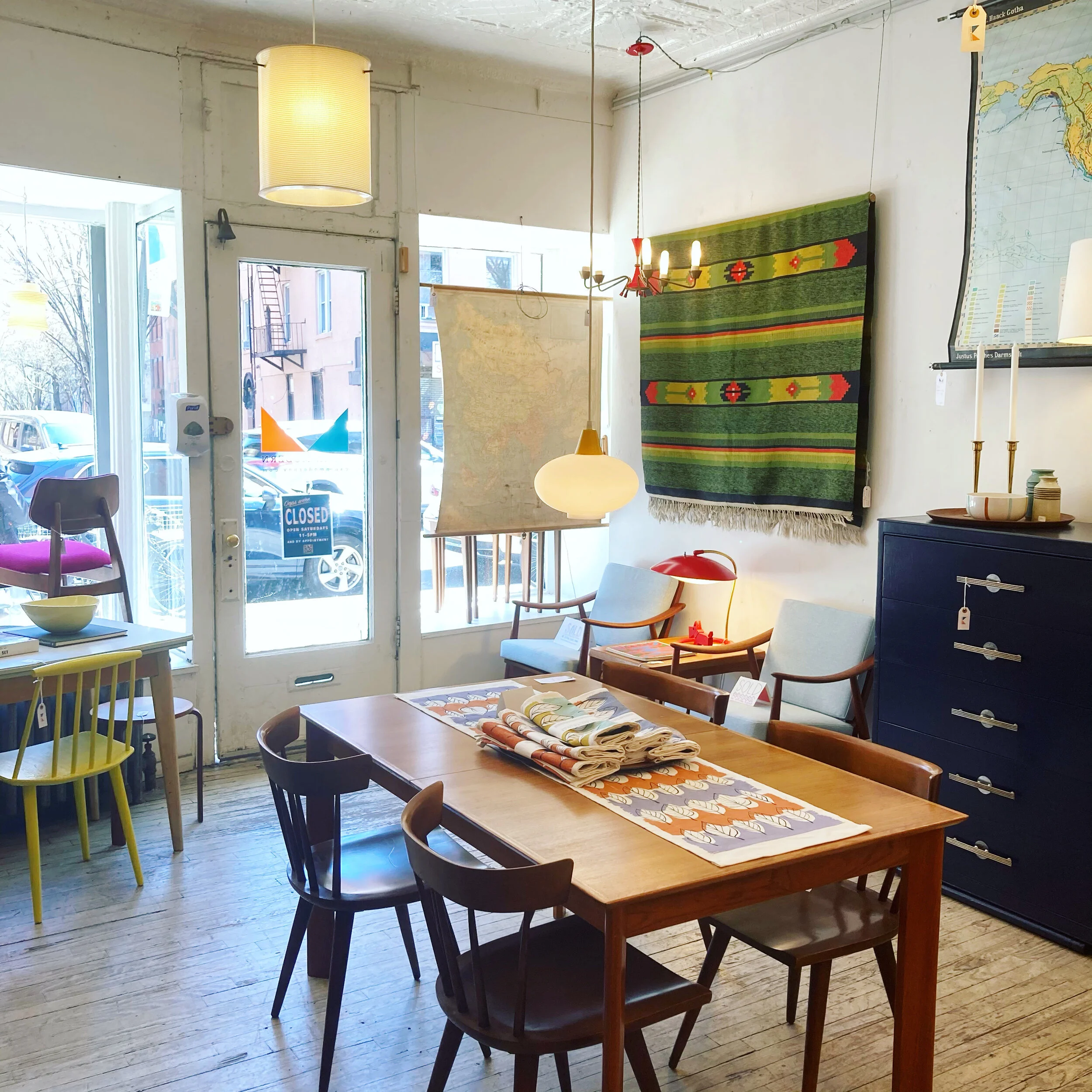 NY@BRICK カリモク Modern FurnitureModel 400％ NY@BRICK カリモク Modern FurnitureModel 400％ EQ3 Manhattan