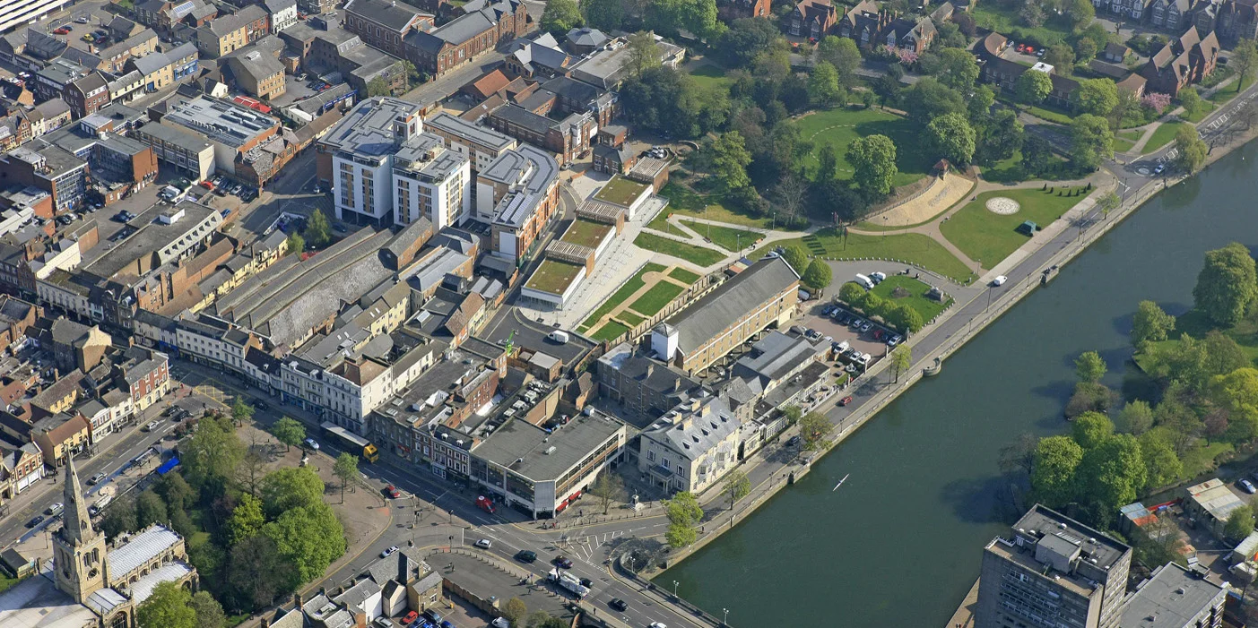 Castle Quay, Bedford