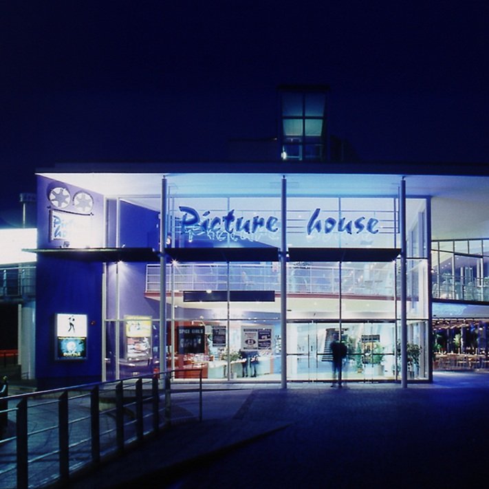STRATFORD PICTUREHOUSE