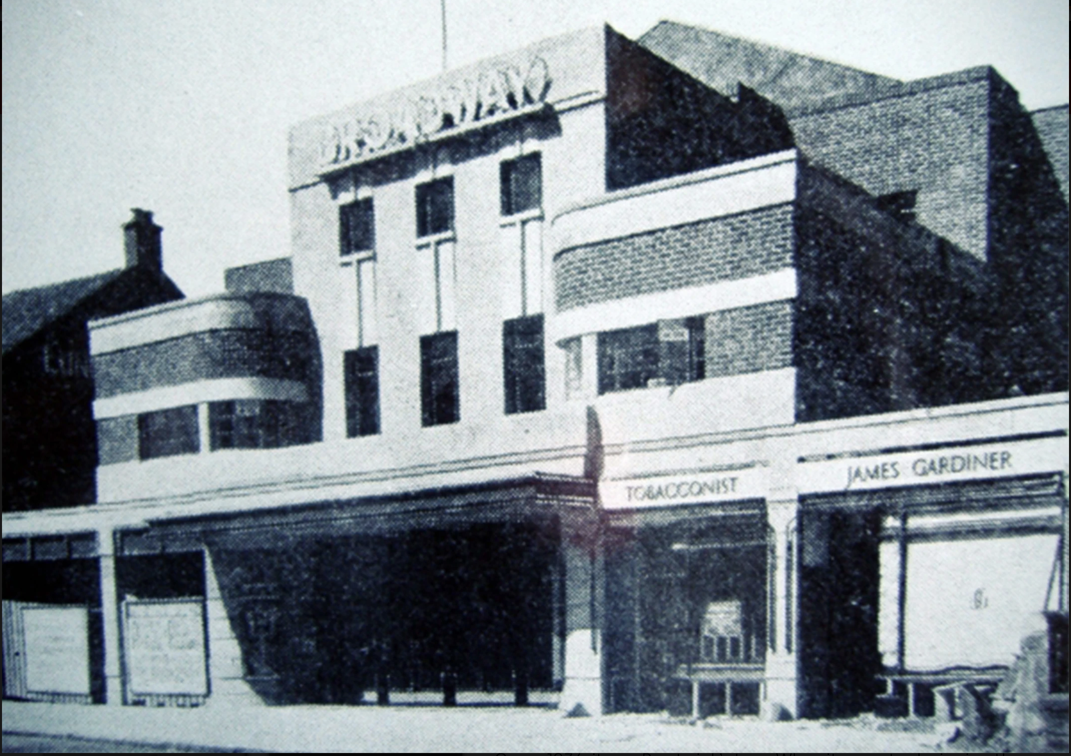 Broadway Cinema Prestwick Circa 1935[36].png