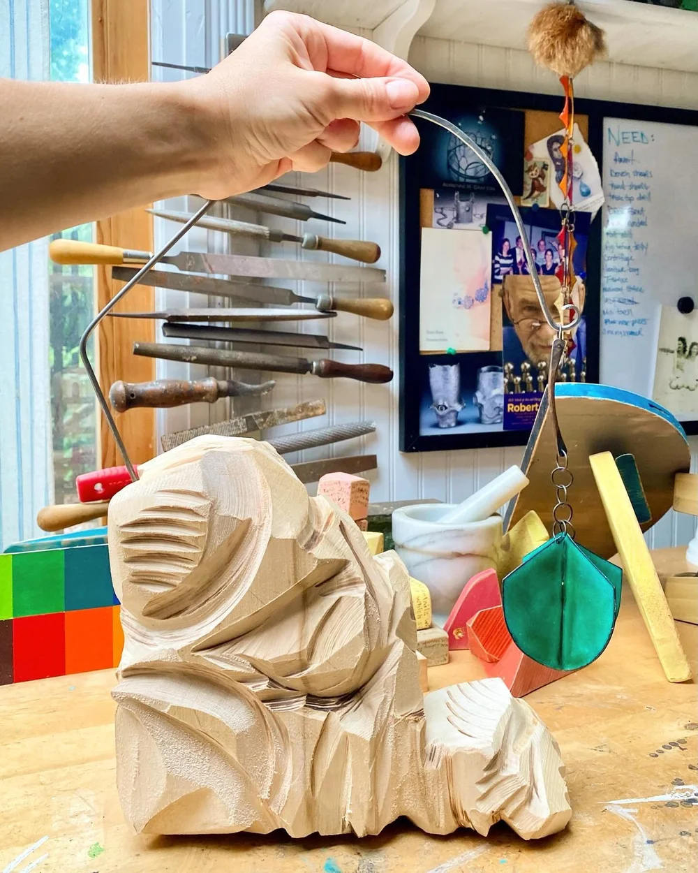 Still working on this thing...decisions, decisions. I think I'm nearly finished; just needed some time to ferment on the bench. 😅 

#ttnchallengemay14 #wip #mixedmediasculpture #sculpture #contemporarysculpture #brittanysondbergsculpture