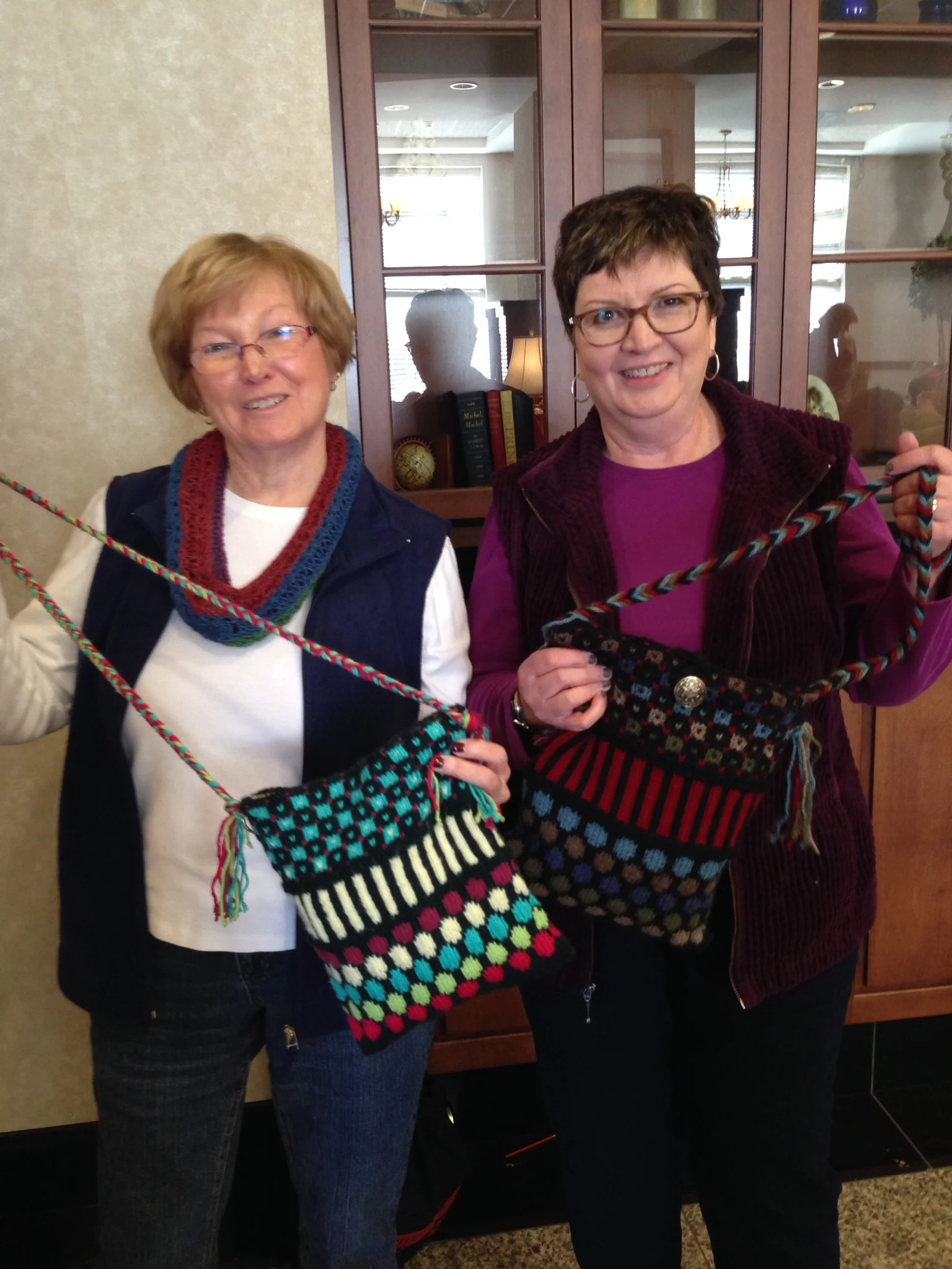 Gerri (l) holds the distinction of being in all the classes I was in this weekend. I told her I am now spoiled and it will never be the same without her and we should plan accordingly next year. Carol (r) and I were only in one class together, but it's always fun when she's around.