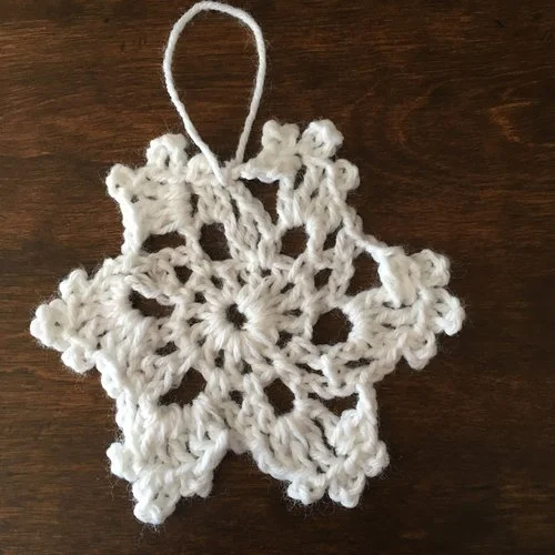 crochetsnowflake.JPG
