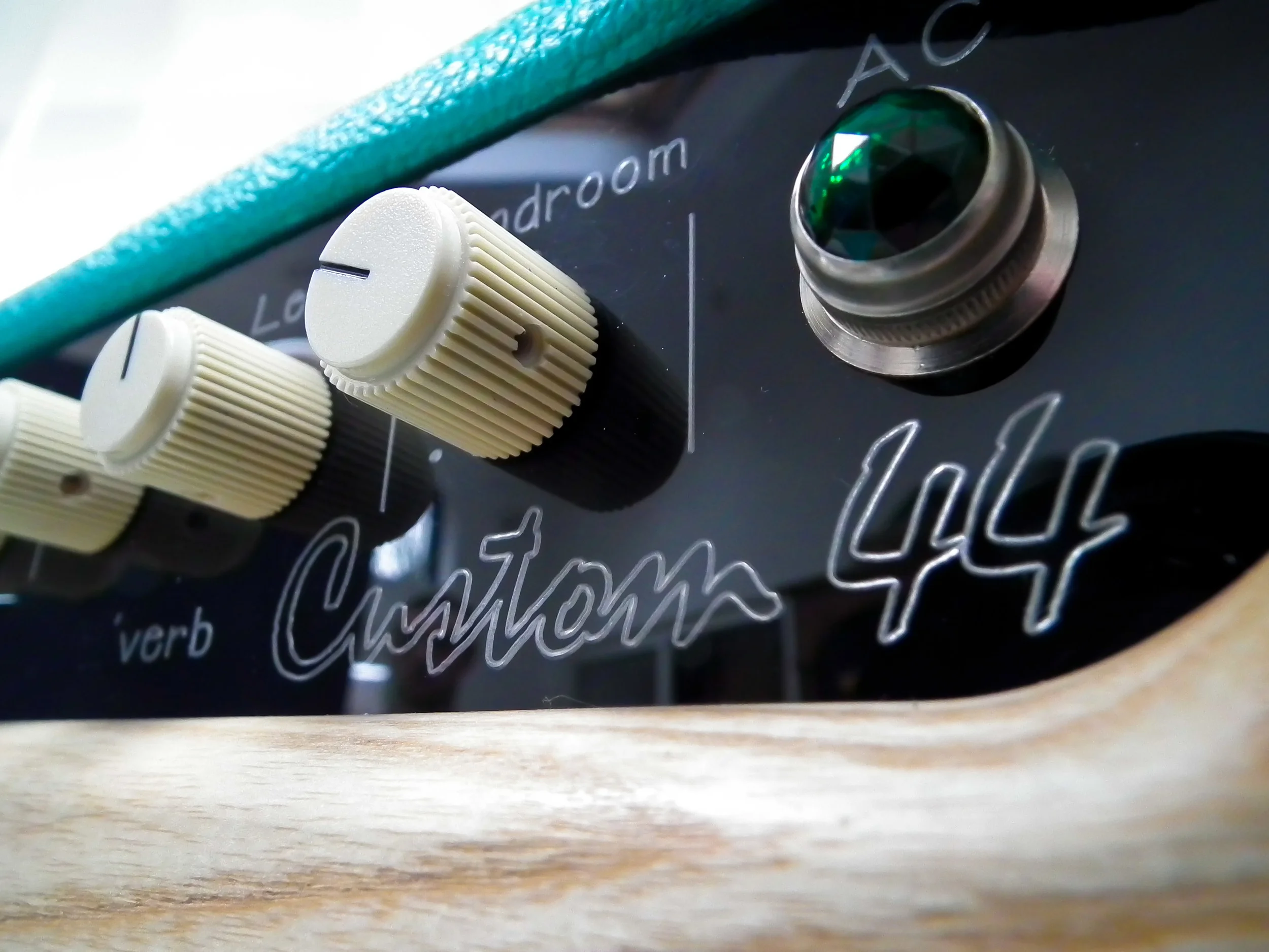 633 Engineering Custom 44 bespoke UK hand made guitar amplifier Stuart Dixon