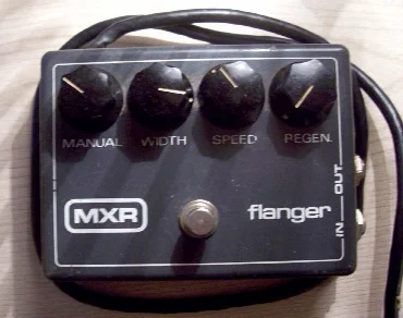 Original mains powered MXR finger