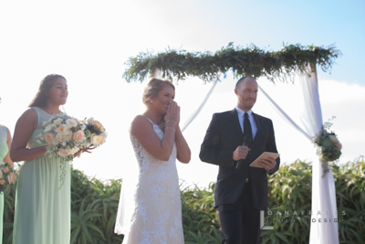 WhiteWedding_DanaFramesPhoto+Design-1055.jpg