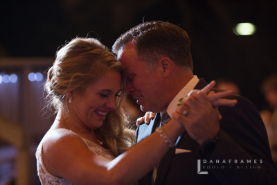 WhiteWedding_DanaFramesPhoto+Design-1637.jpg
