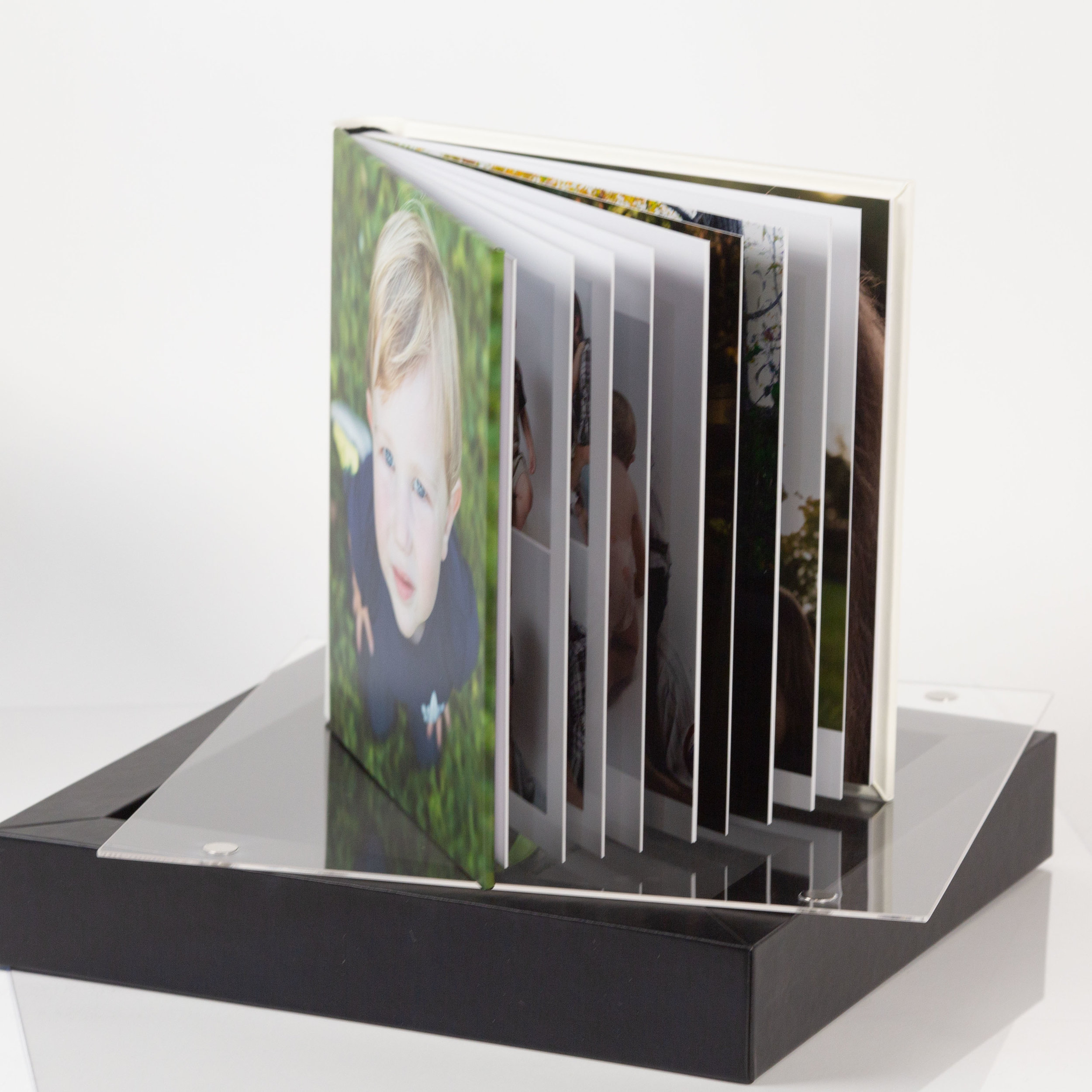 DanaFramesPhoto+Design_ Product Albums Frames-30.jpg