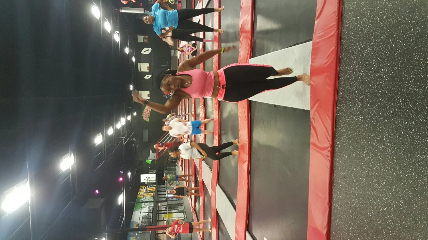 Β #BounceYourselfSlimWorkout