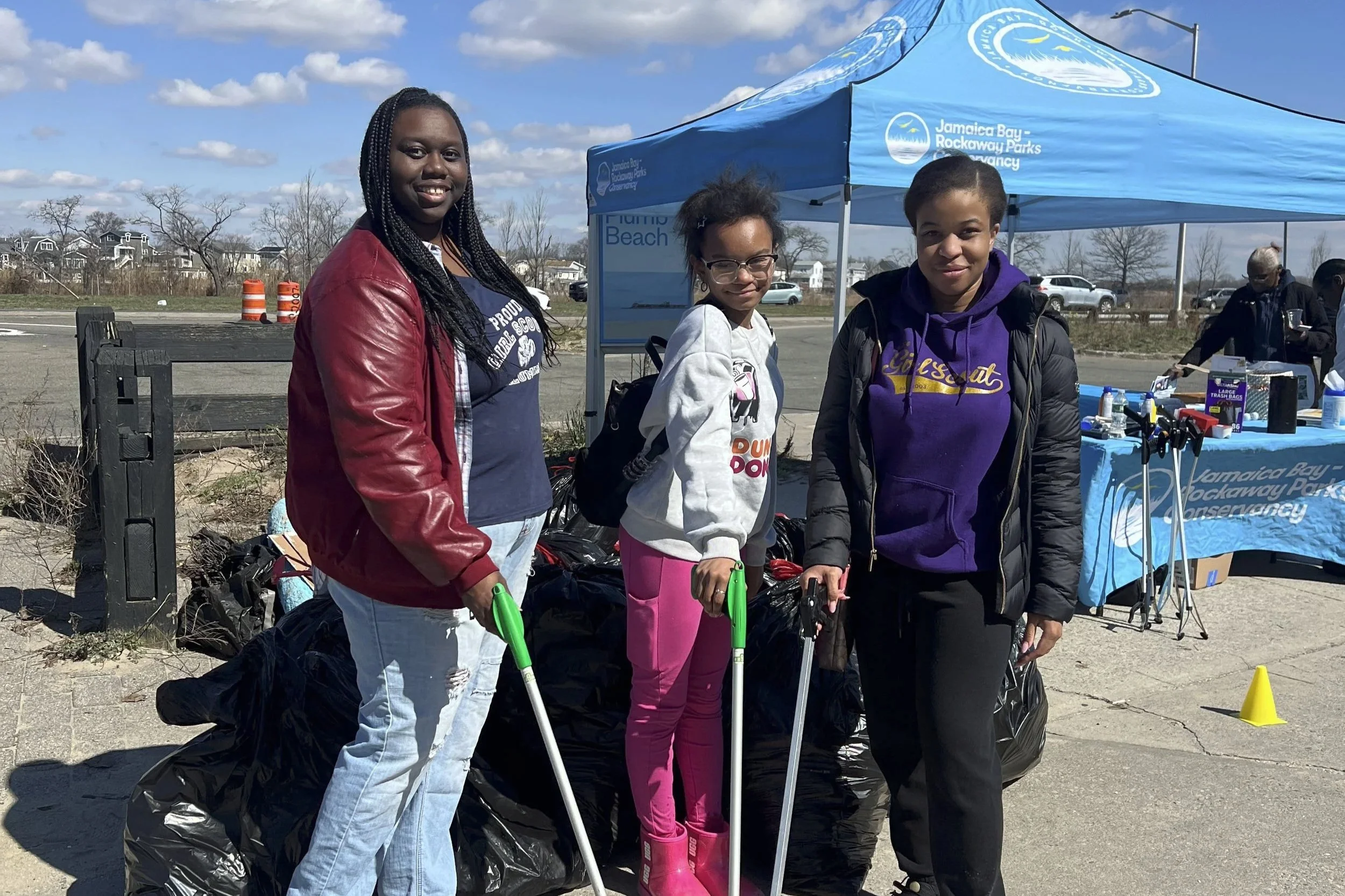 World Ocean Day Cleanup at Plumb Beach
