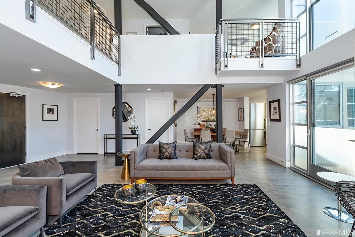 1221 Harrison.jpg
