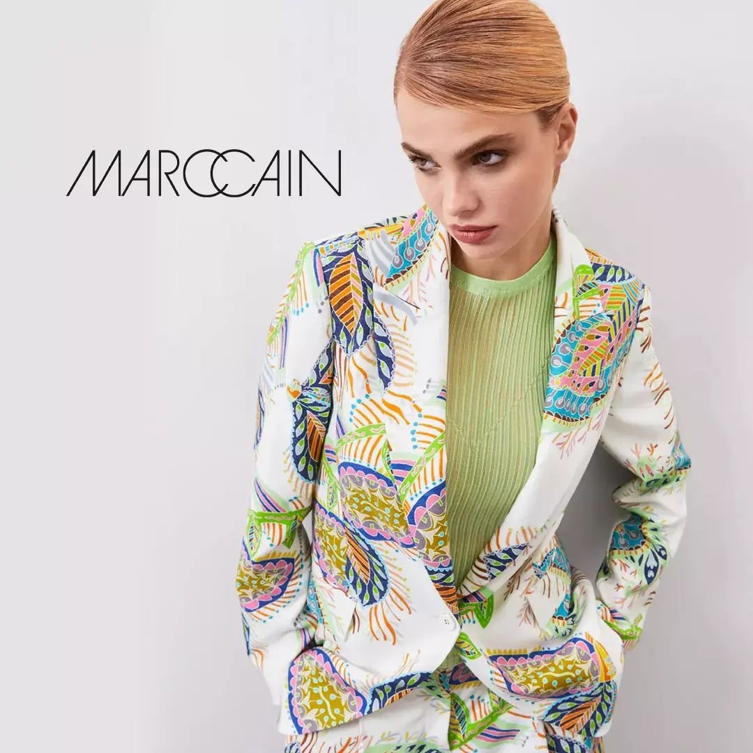 This @marccain jacket crafted in a blend of soft viscose-based materials is perfect for welcoming the start of spring and summer. 🌺🌿

#boutique5av #jadore5av #modemtl #modemo